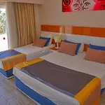 Legend Hotell Side